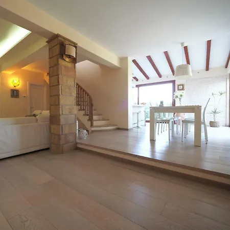 Al Vallon Di Falco - Charming House